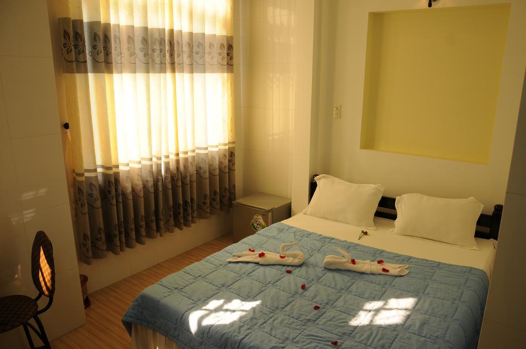 Bien Khoi Mini Hotel Hue Exterior photo